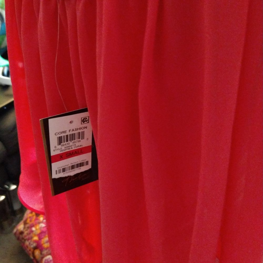 BNWT - THALIA SODI - CORE FASHION - FLOWY SHIRT - CORAL - SIZE XS - Picture 4 of 7